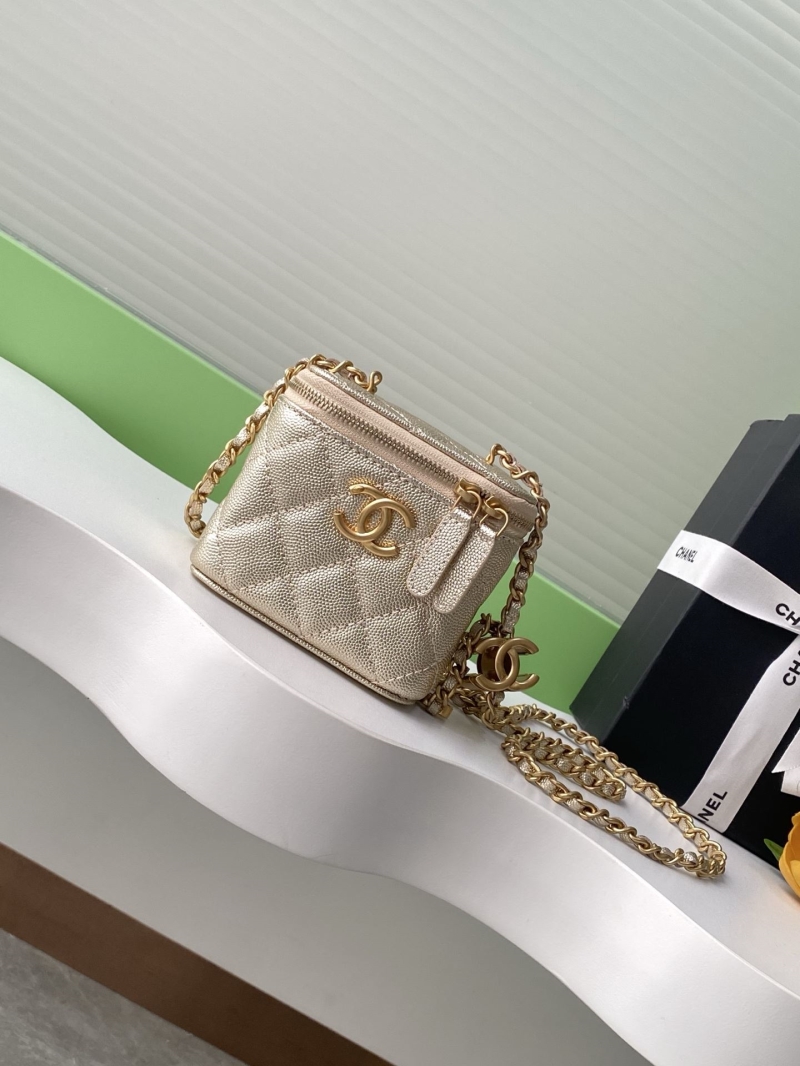 Ch**el cosmetic bags